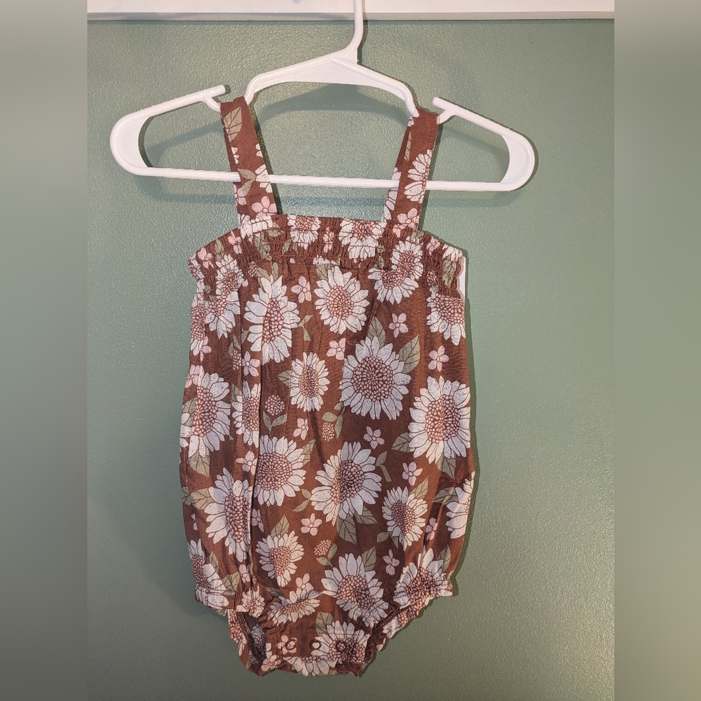 NWT floral jumper